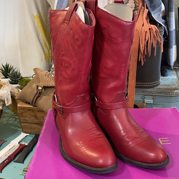 Rampage cowgirl boots - Picture 2 of 5